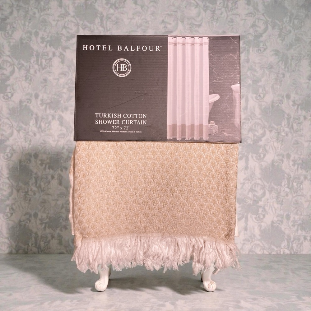 Hotel Balfour Turkish Cotton Shower Curtain White and Gold New